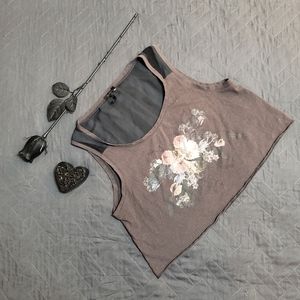 Nollie Floral Graphic Crop Top